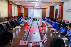 “重溫五四情 共勵青春志”——北廣科技組織召開2018年度青年團幹部交流會