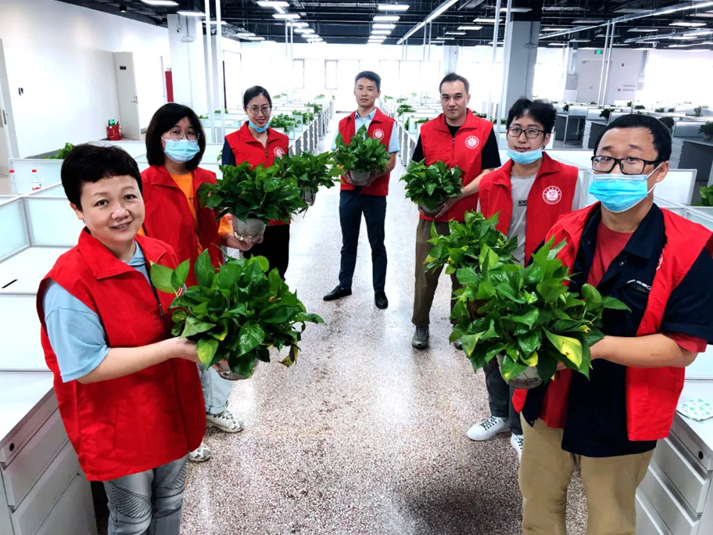 我爲(wéi / wèi)新廠區建設盡力量 | 公司團委赴企業新廠區開展志願服務活動